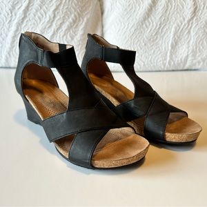 Black Sandals with Small Heel